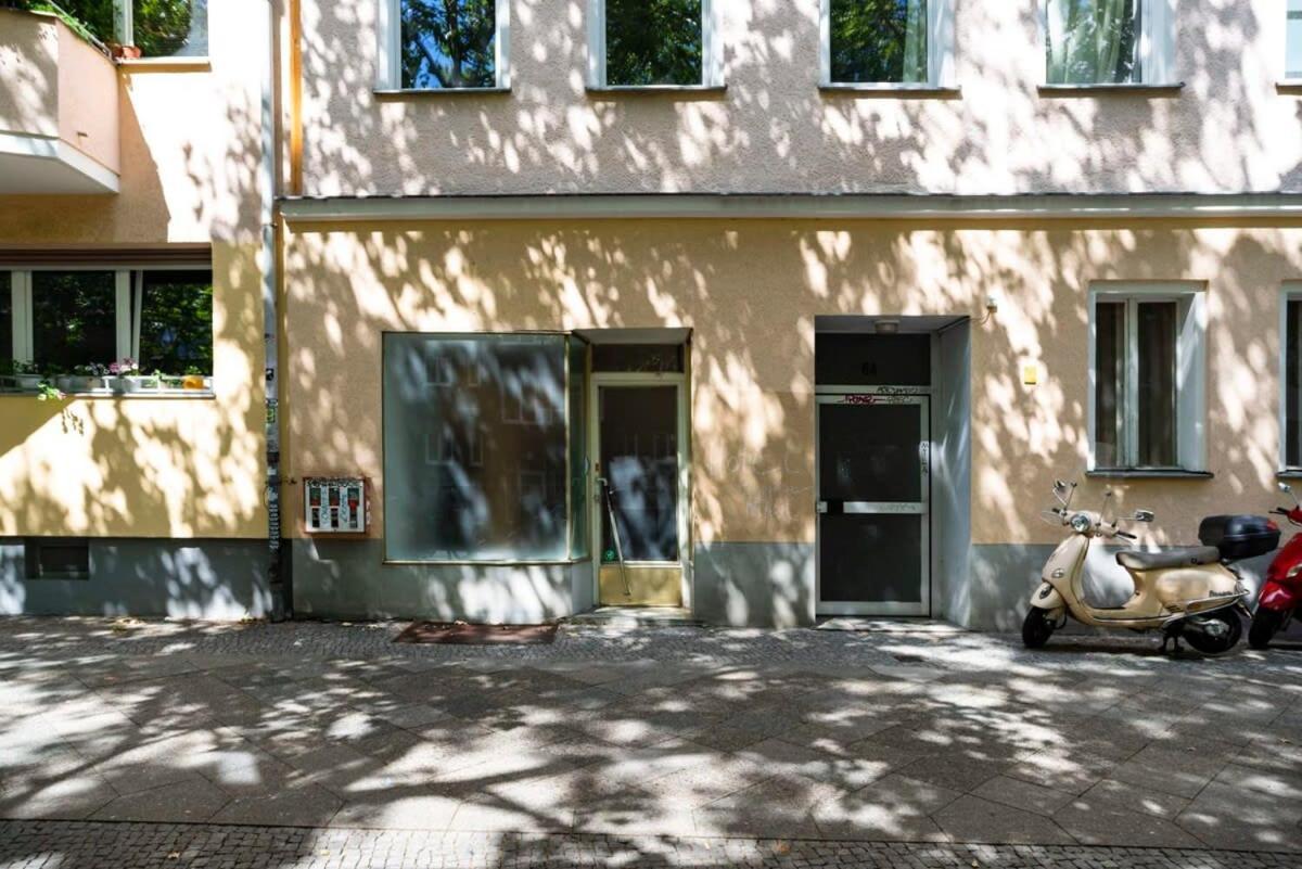 2 Bedroom In Great Location In Kreuzberg Berlin Exterior foto